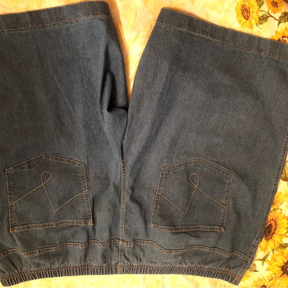 JMS. 4XL Denim Shorts. - Picture 4 of 4
